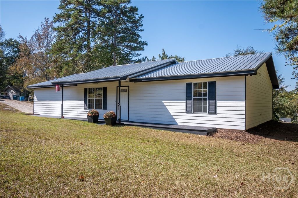 Photo of 248 Highland Estates Ests, Commerce, GA 30529 (MLS # CL342234)