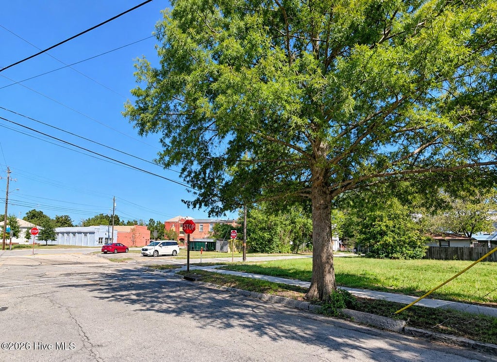 Photo of 719 New Street, New Bern, NC 28560 (MLS # 100609633)
