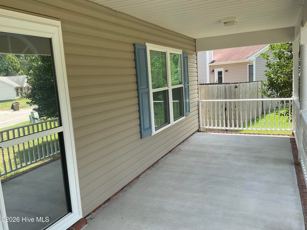 Photo of 529 Raintree Road, Jacksonville, NC 28540 (MLS # 100588397)
