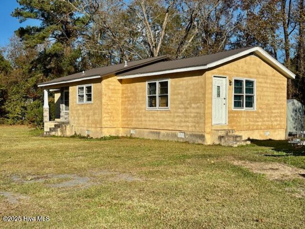 Photo of 145 Riggs Street, Jacksonville, NC 28540 (MLS # 100544105)