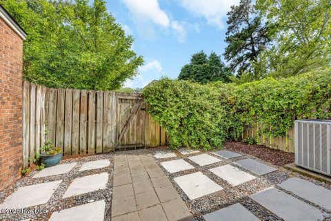 Tiny photo for 4918 Seabrook Court, Wilmington, NC 28403 (MLS # 100577715)