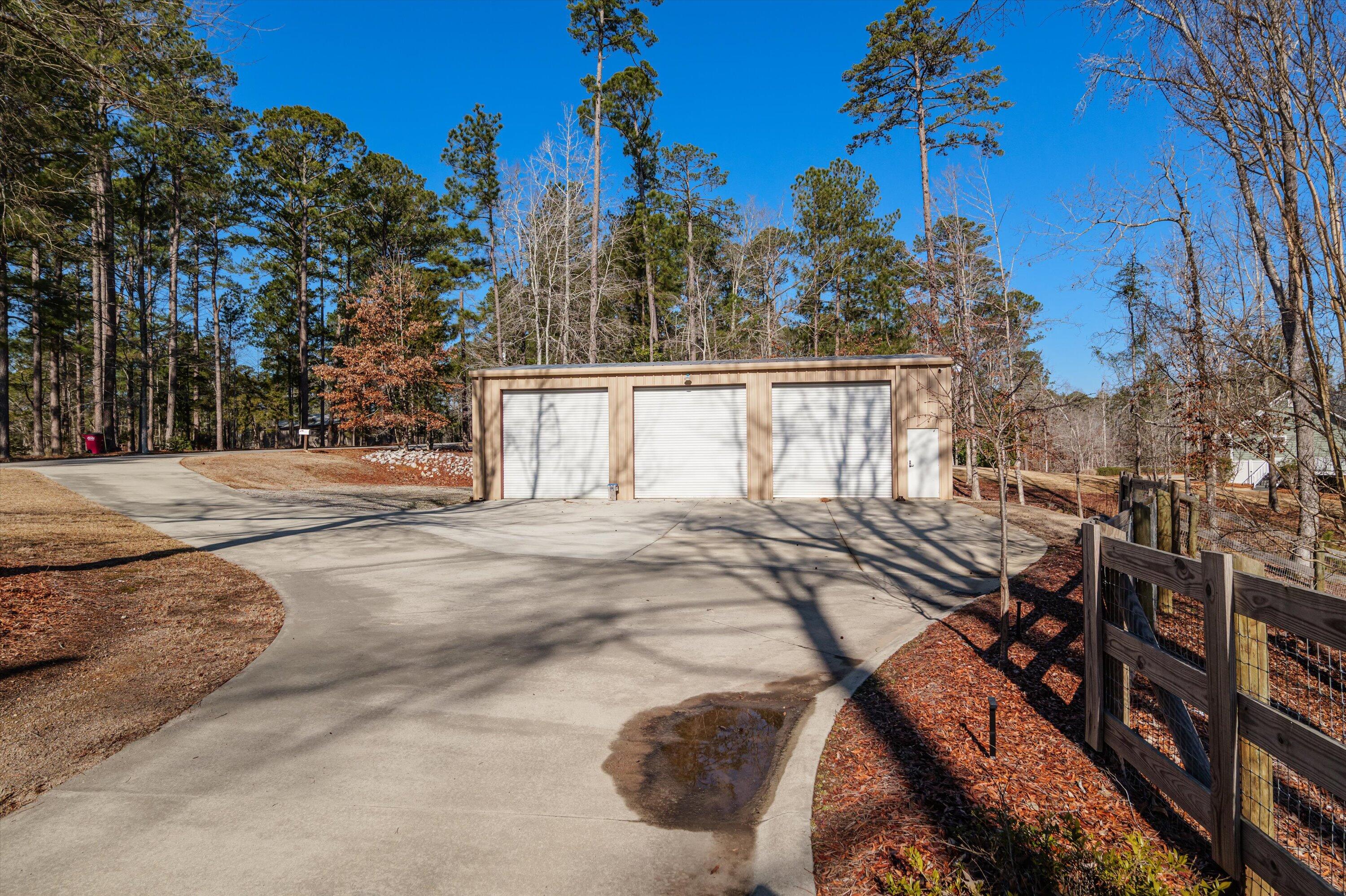 1172 Pawnee Drive