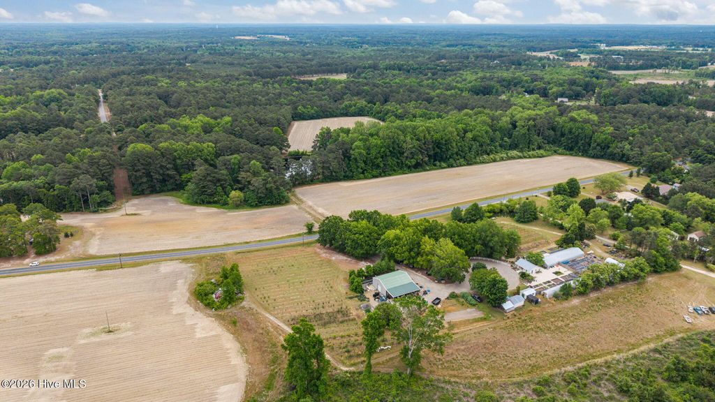 Photo of 117 Star Ridge Road, Carthage, NC 28327 (MLS # 100571717)