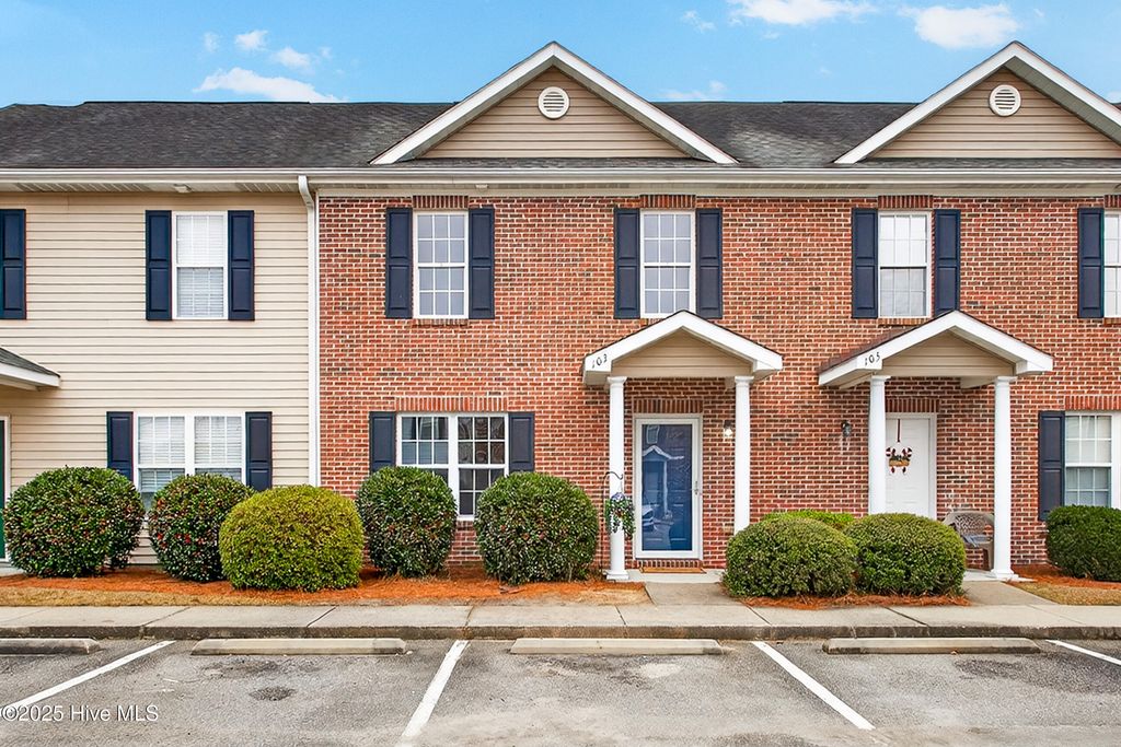 Photo of 103 Lincoln Place Circle, Leland, NC 28451 (MLS # 100546231)