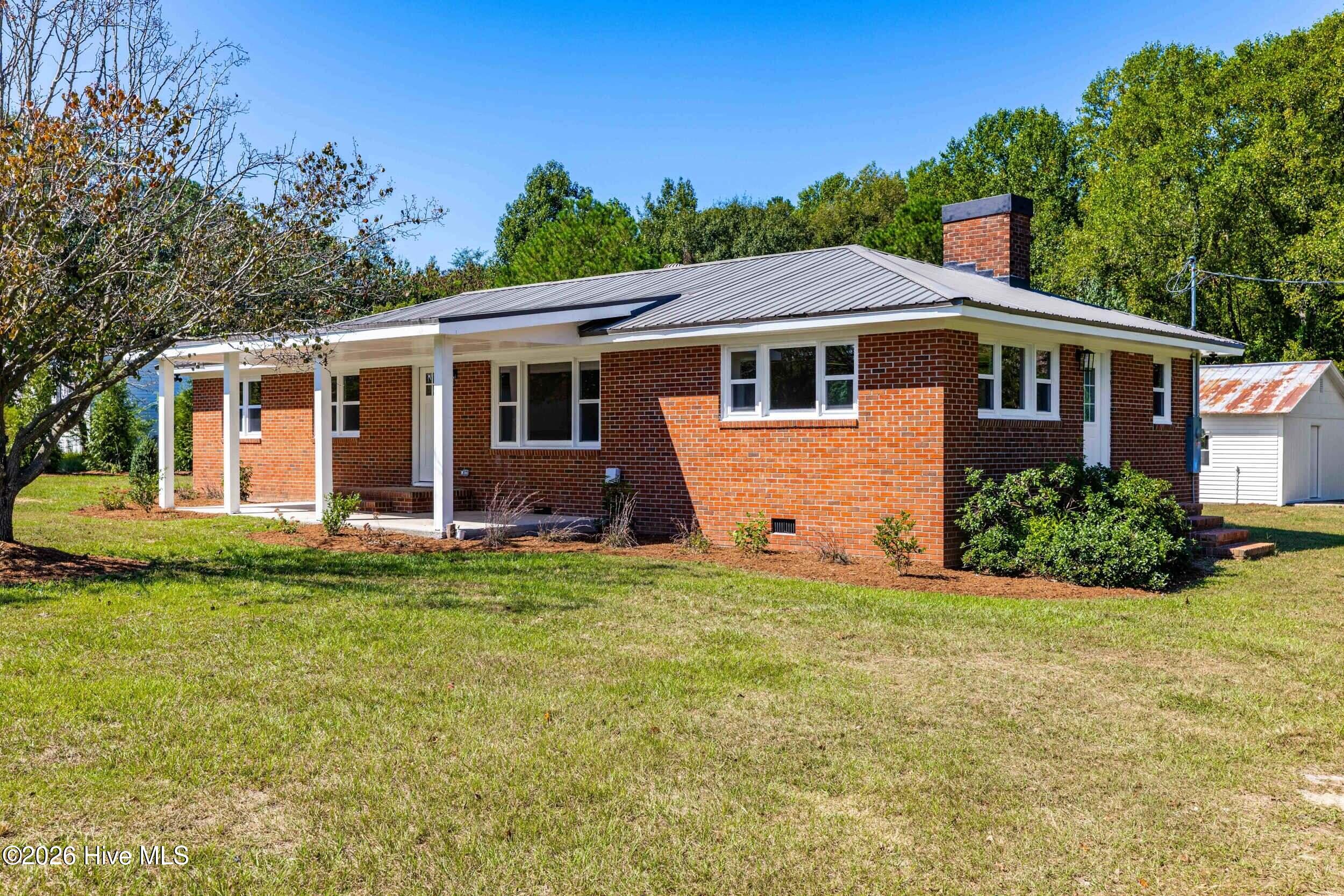 858 Maysville School Road