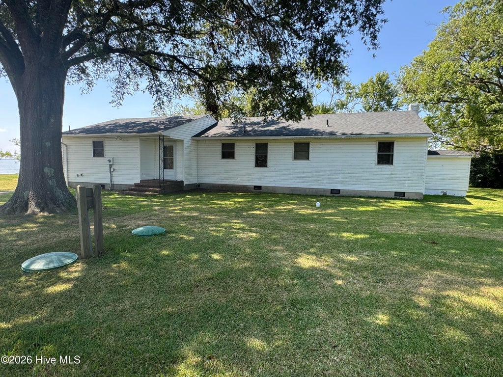 Photo of 133 Ferryview Lane, Knotts Island, NC 27950 (MLS # 100600698)