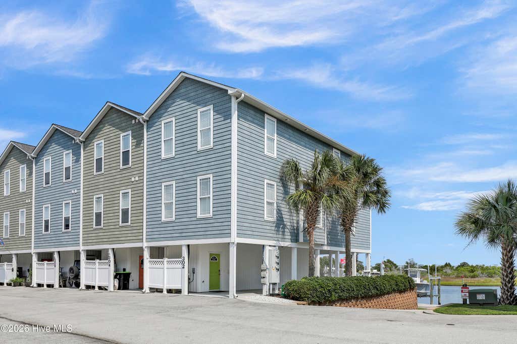 Photo of 302 Vesta Court, Surf City, NC 28445 (MLS # 100591599)