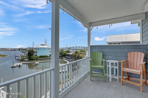 Tiny photo for 302 Vesta Court, Surf City, NC 28445 (MLS # 100591599)