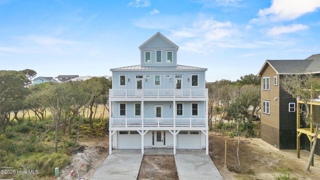 Photo of 55 Accolade Drive, Surf City, NC 28445 (MLS # 100543064)
