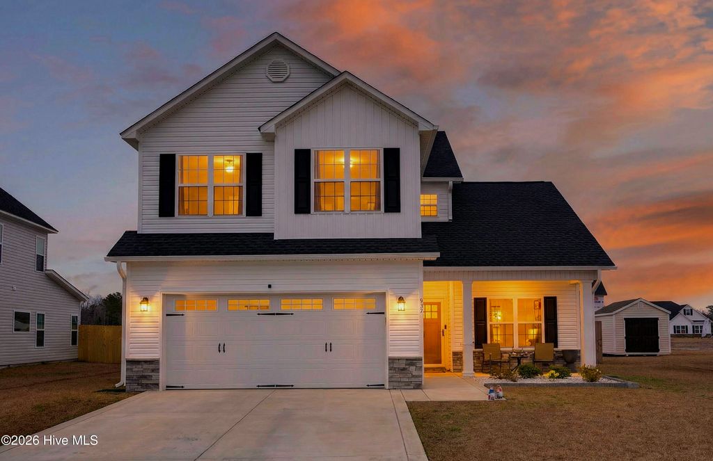 Photo of 637 Indigo Johnston Drive, Jacksonville, NC 28546 (MLS # 100558052)