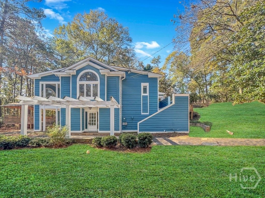 Photo of 545 N Pine Hill Road, Griffin, GA 30223 (MLS # SA343570)