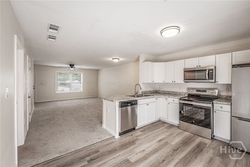Photo of 105 Westchester Drive #A8, Athens, GA 30606 (MLS # CL358389)