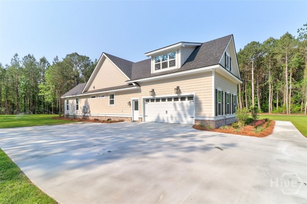 Photo of 100 Roberts Road, Springfield, GA 31329 (MLS # SA355092)