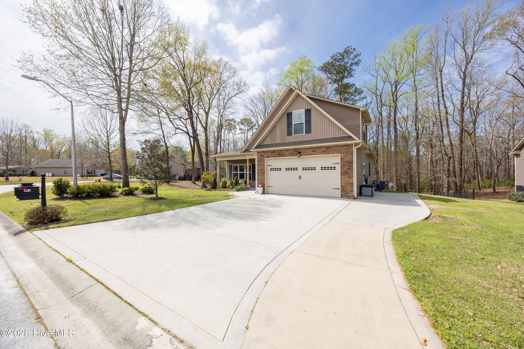 Photo of 375 Victoria Drive, Chocowinity, NC 27817 (MLS # 100561237)