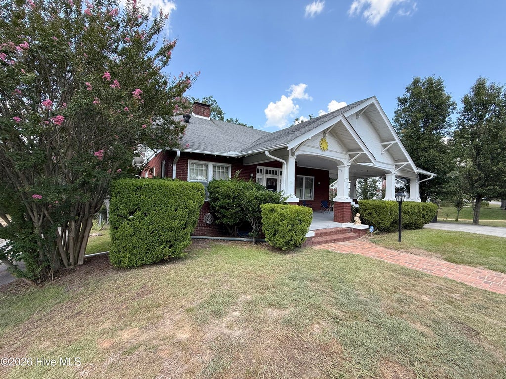 Photo of 1113 Fayetteville Road, Rockingham, NC 28379 (MLS # 100597282)