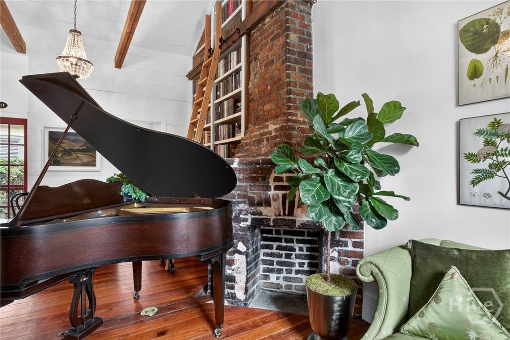 Photo of 532 E Charlton Street, Savannah, GA 31401 (MLS # SA355155)