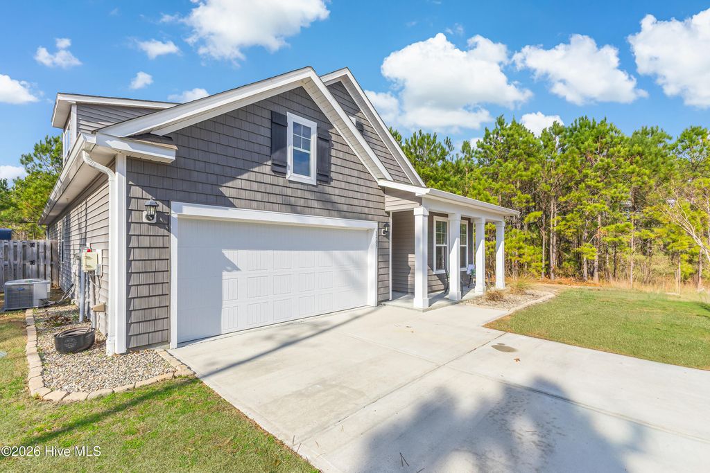 Photo of 1505 St Joseph Drive SE, Bolivia, NC 28422 (MLS # 100549305)