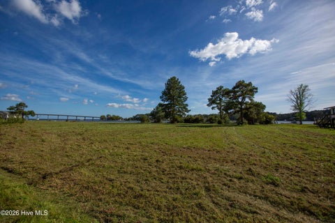 Vacant Land For Sale - 8048 Treasure Drive<br/> Oriental, NC 28571