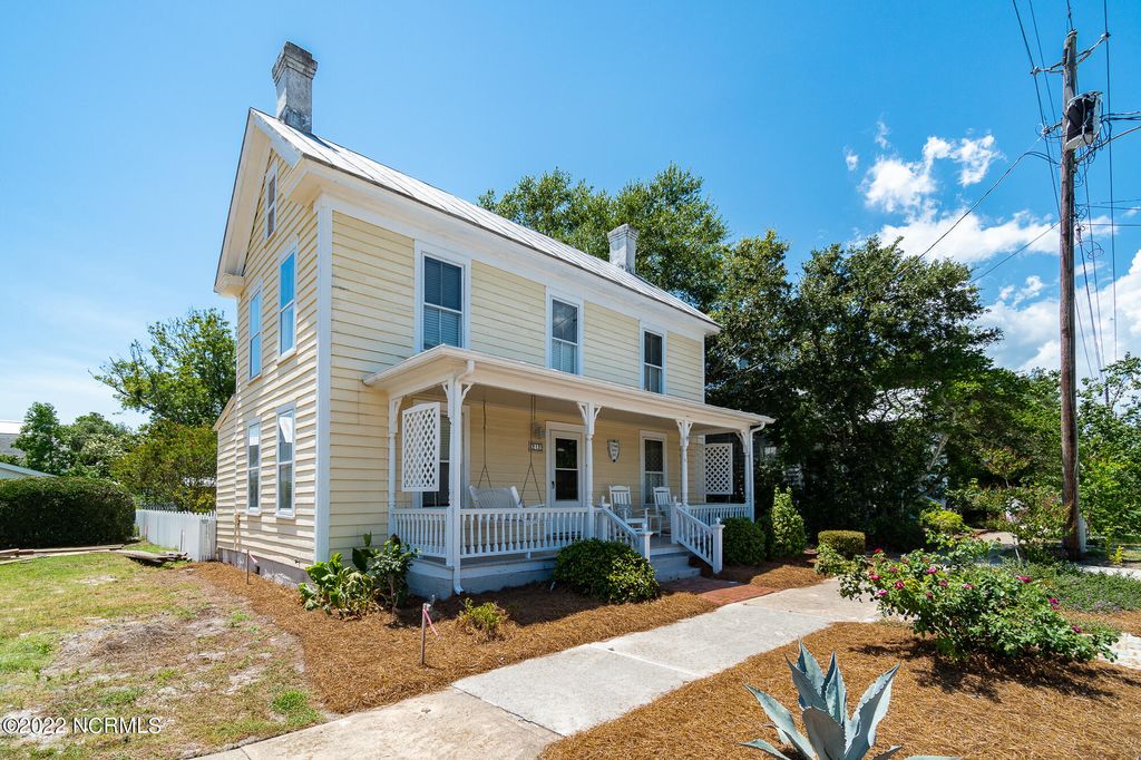 Photo of 212 Broad Street, Beaufort, NC 28516 (MLS # 100551667)