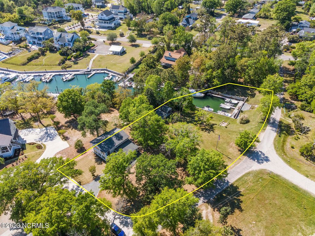 Photo of 1910 Sneeden Drive, Wilmington, NC 28411 (MLS # 100583739)