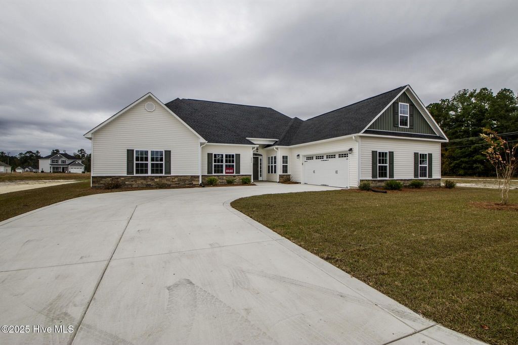 Photo of 284 Water Wagon Trail, Jacksonville, NC 28546 (MLS # 100497449)