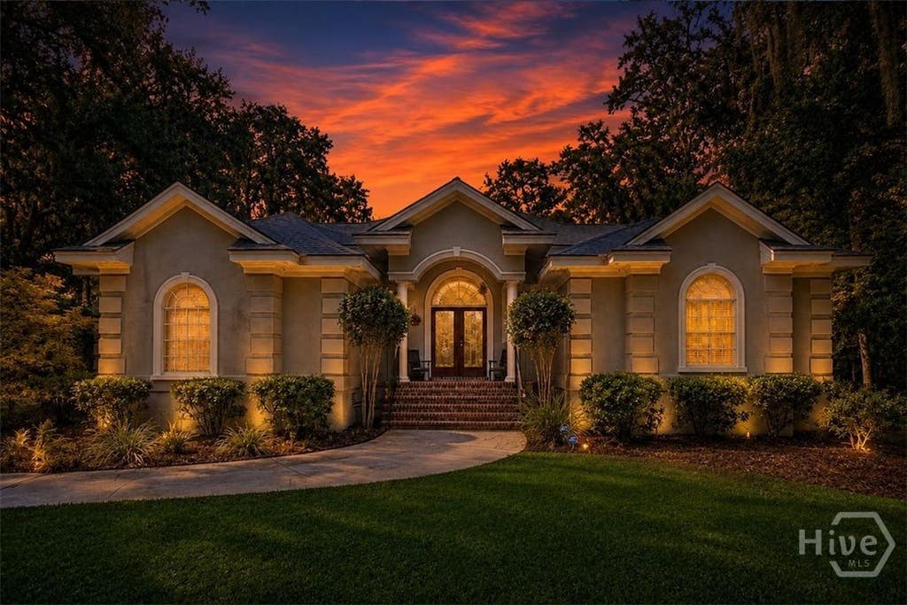 Photo of 5 Poor Clares Lane, Savannah, GA 31411 (MLS # SA361676)