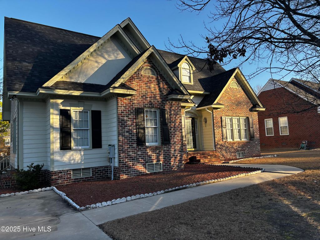 Photo of 1733 Sparrow Hawk Lane, Rocky Mount, NC 27804 (MLS # 100546876)