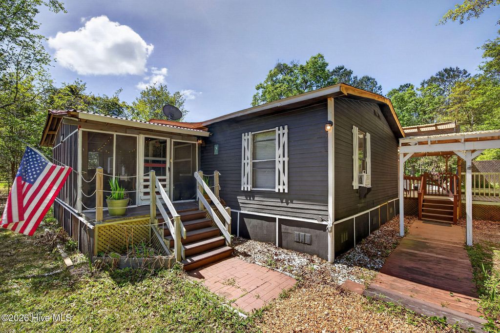 Photo of 5409 Prosperity Lane, Castle Hayne, NC 28429 (MLS # 100566333)