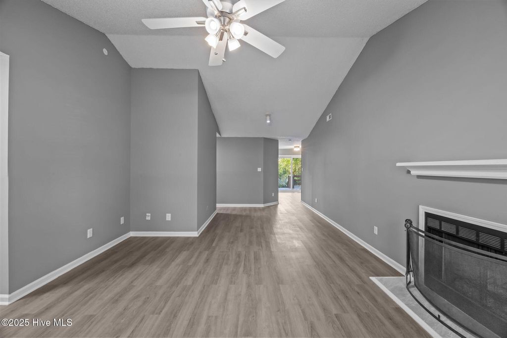 Photo of 219 Trappers Trail, New Bern, NC 28560 (MLS # 100539154)