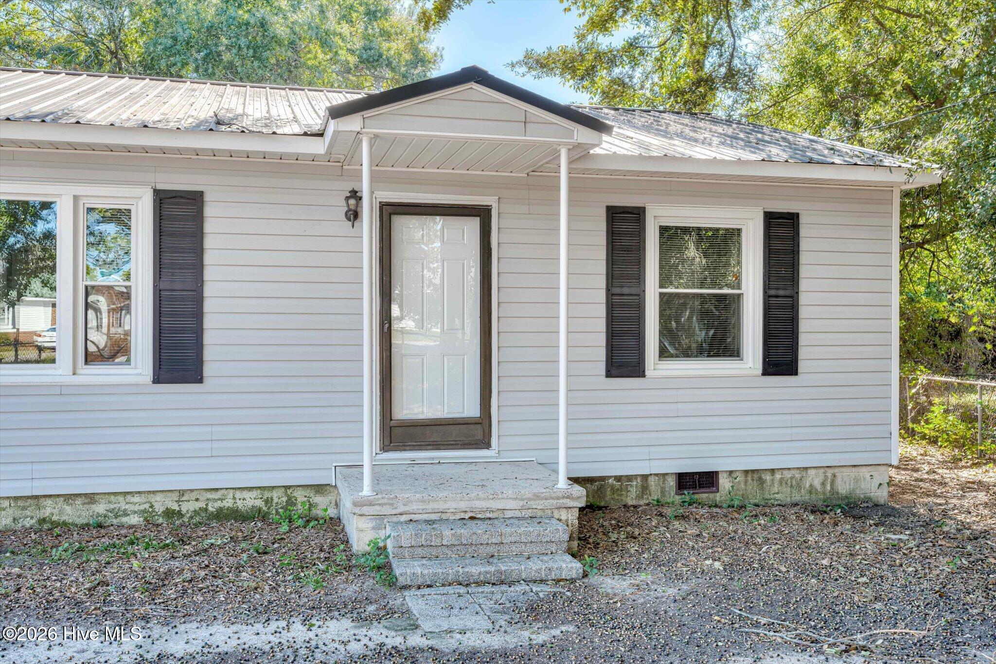 2032 Dunham Circle