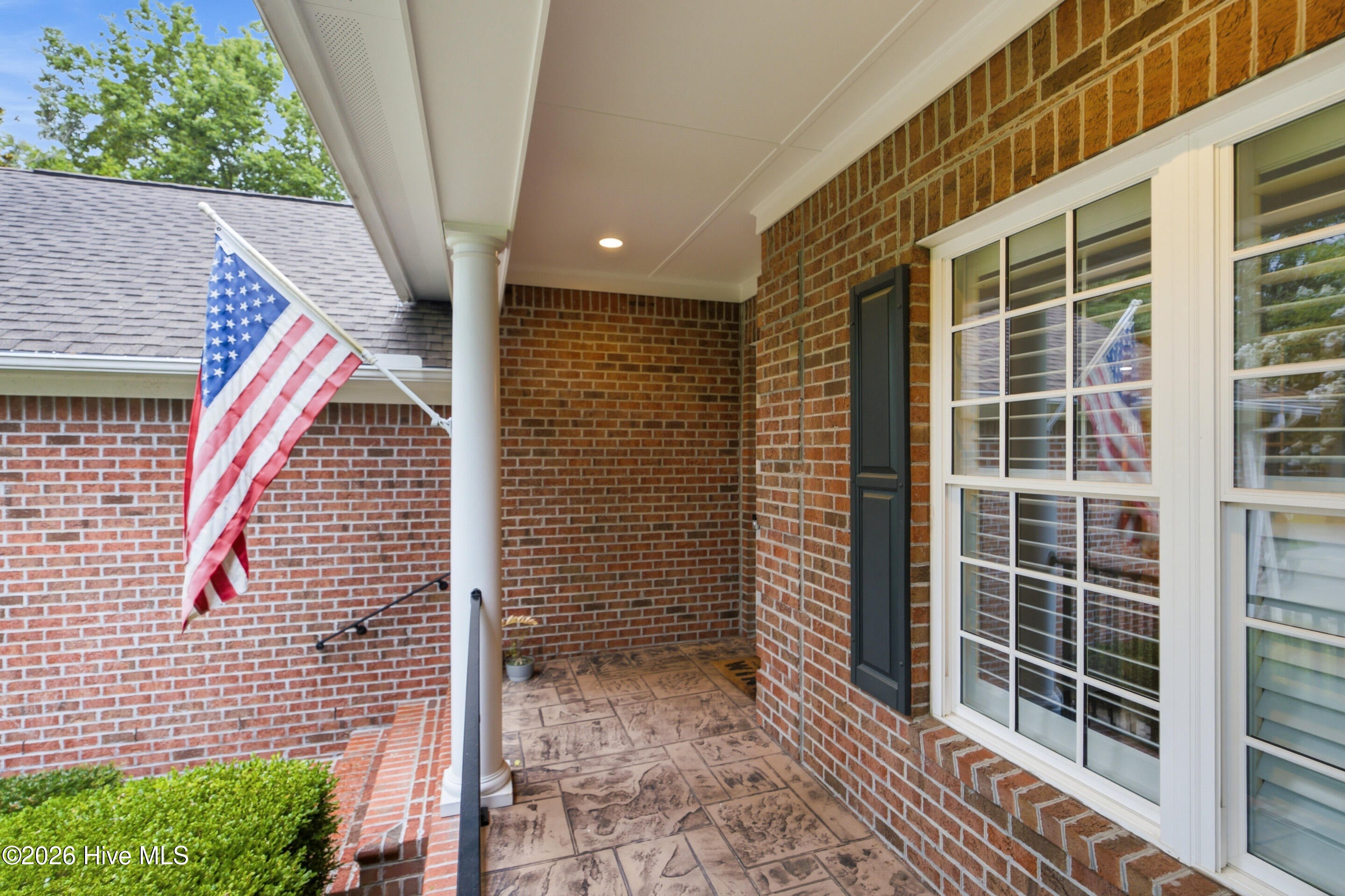 1105 Congressional Lane