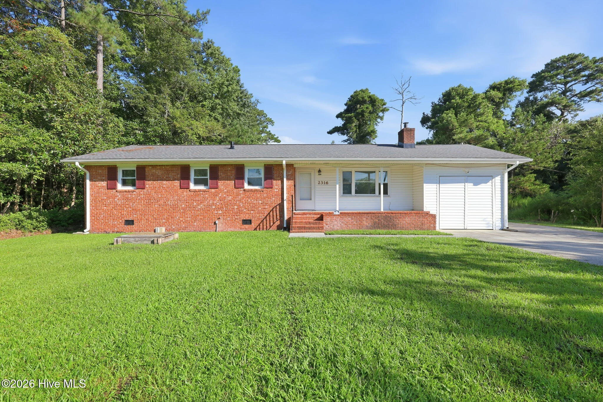 2316 Burgaw Highway