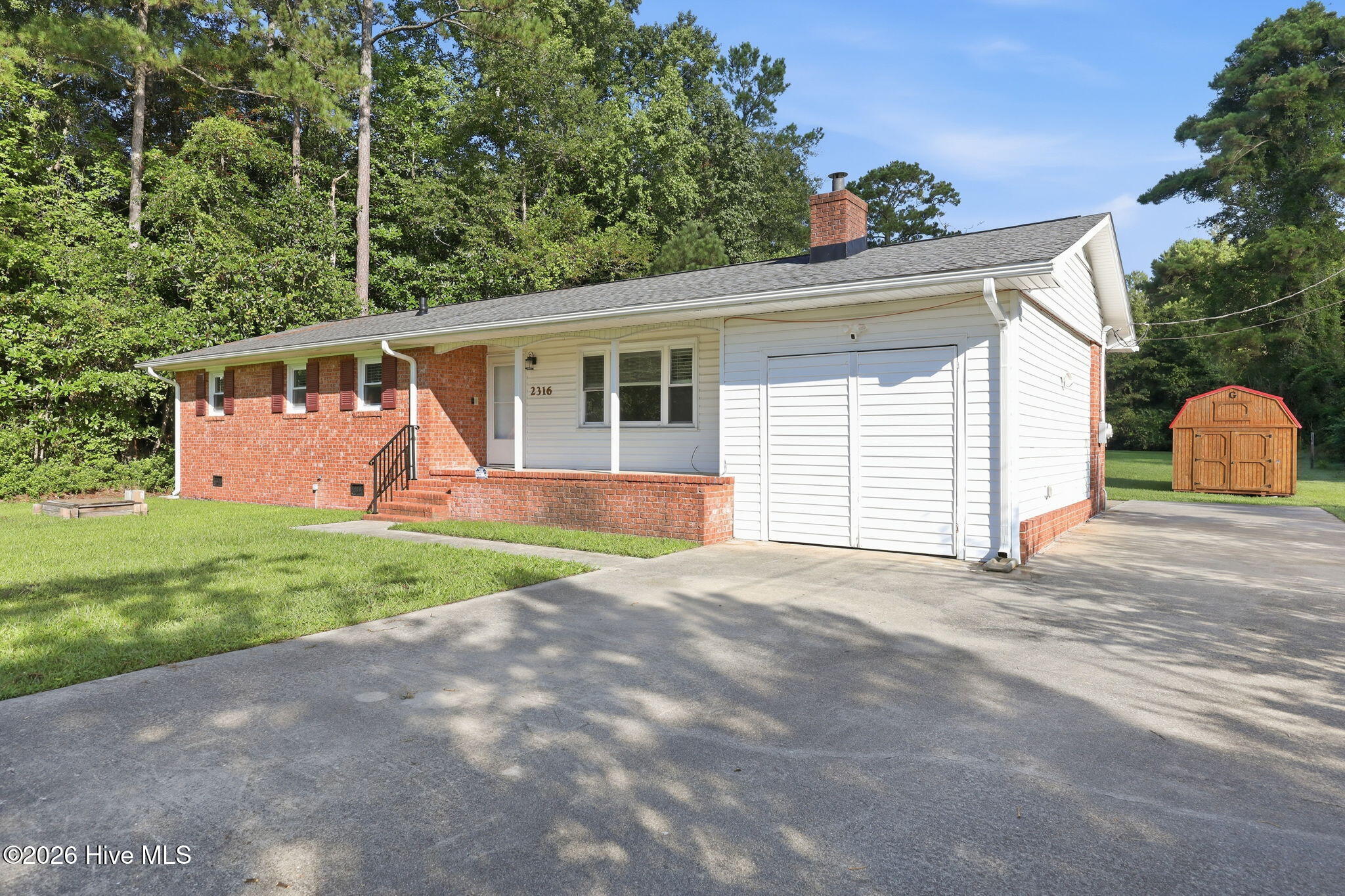 2316 Burgaw Highway