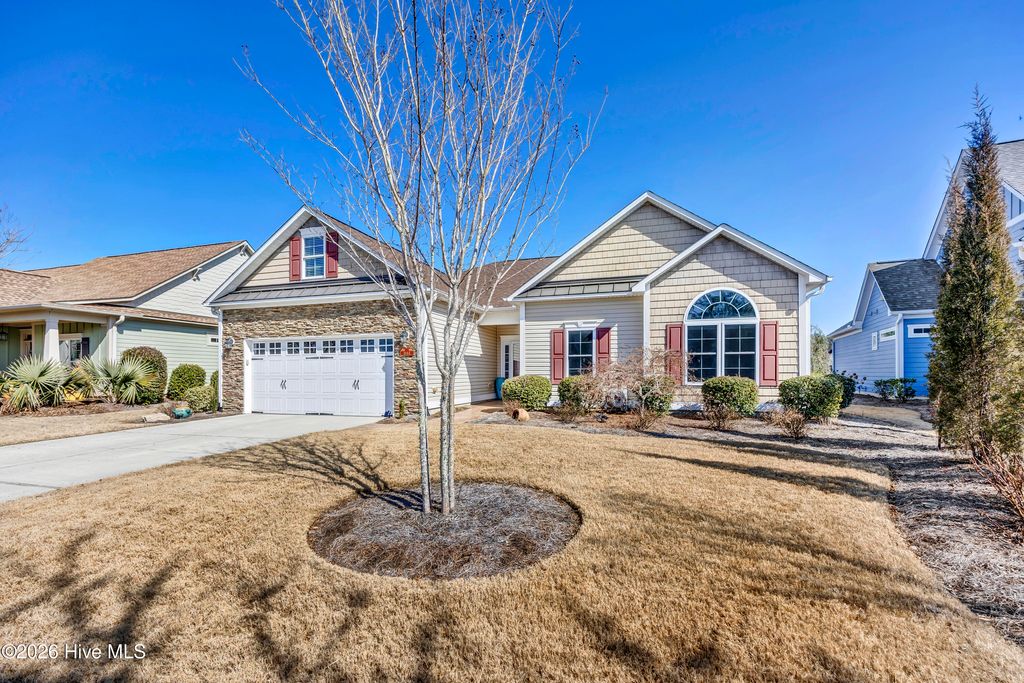 Photo of 8144 Garden Pointe Drive NE, Leland, NC 28451 (MLS # 100554141)