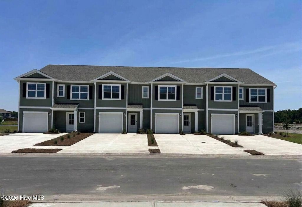 Photo of 3727 Majesty Drive #Unit 403, Castle Hayne, NC 28429 (MLS # 100579037)