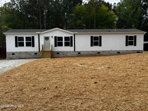 Mobile Home For Sale - 8877 Millers Path<br/> Brunswick County, Leland, NC 28451