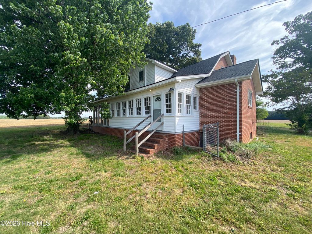 Photo of 2374 Pleasant Grove Road, Jackson, NC 27845 (MLS # 100573367)