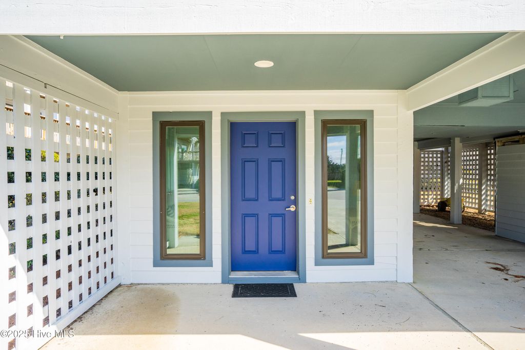 Photo of 8 Sea Oats Lane, Wrightsville Beach, NC 28480 (MLS # 100553724)