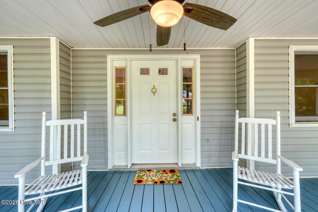 Photo of 151 Sharp Top Circle CIR, Blairsville, GA 30512 (MLS # 100595191)