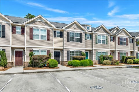 Townhouse For Sale - 14 Winter Lake Circle<br/> Chatham County, Savannah, GA 31407