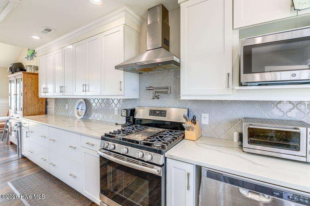 33 Porpoise Place