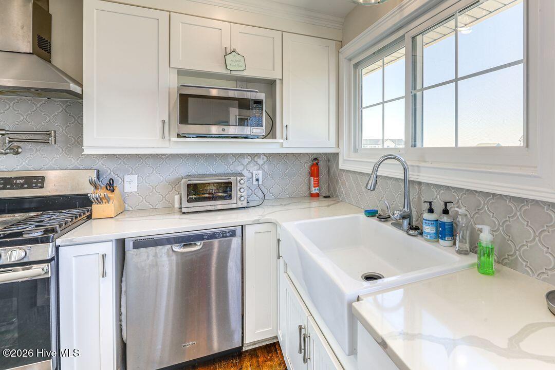 33 Porpoise Place