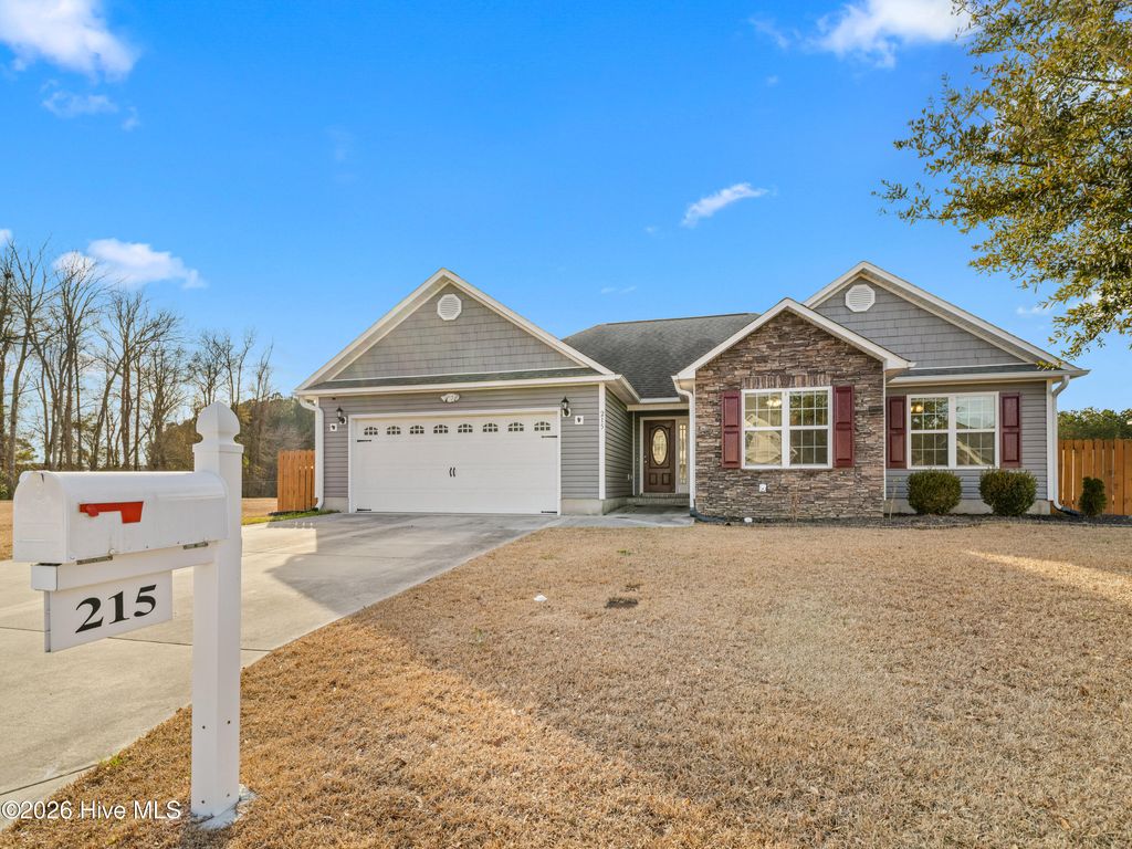 Photo of 215 Merin Height Road, Jacksonville, NC 28546 (MLS # 100547952)