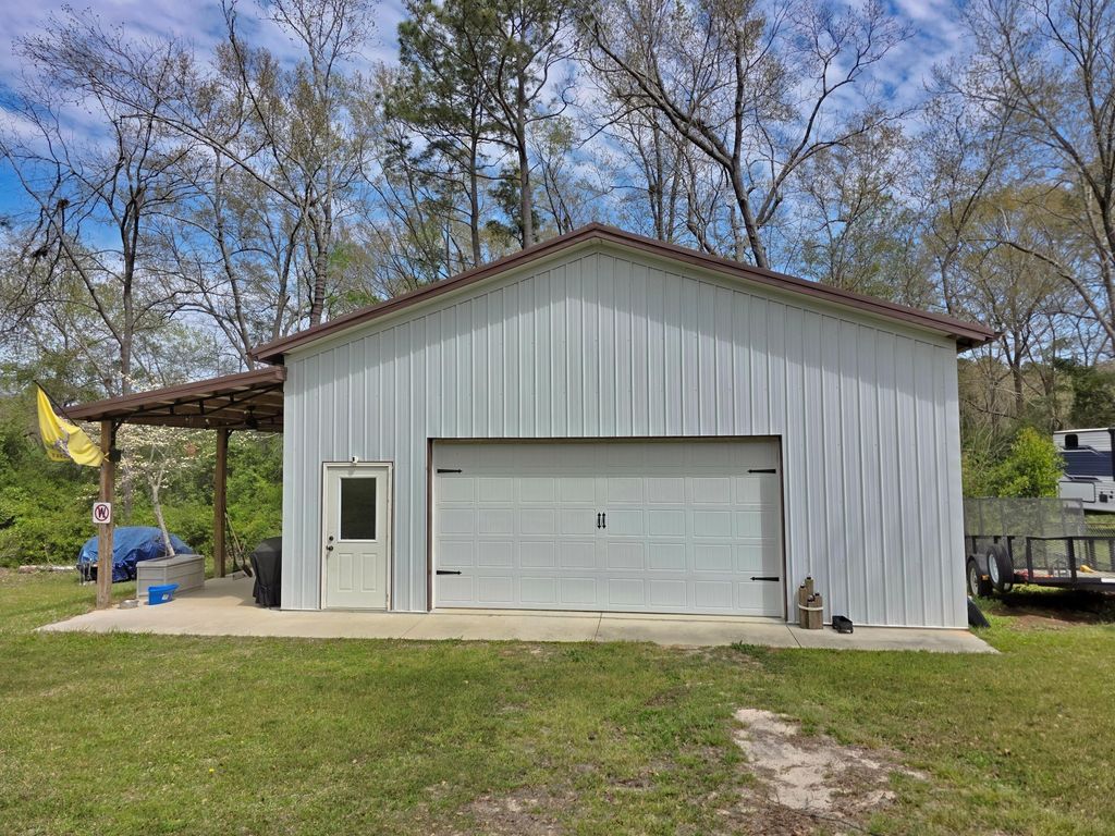 Photo of 25 Hilltop Drive, Warrenville, SC 29851 (MLS # 555003)