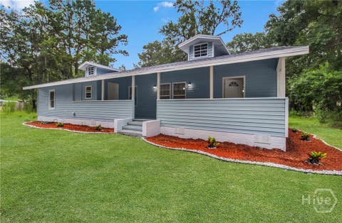 Mobile Home For Sale - 123 2nd Avenue<br/> Midway, GA 31320