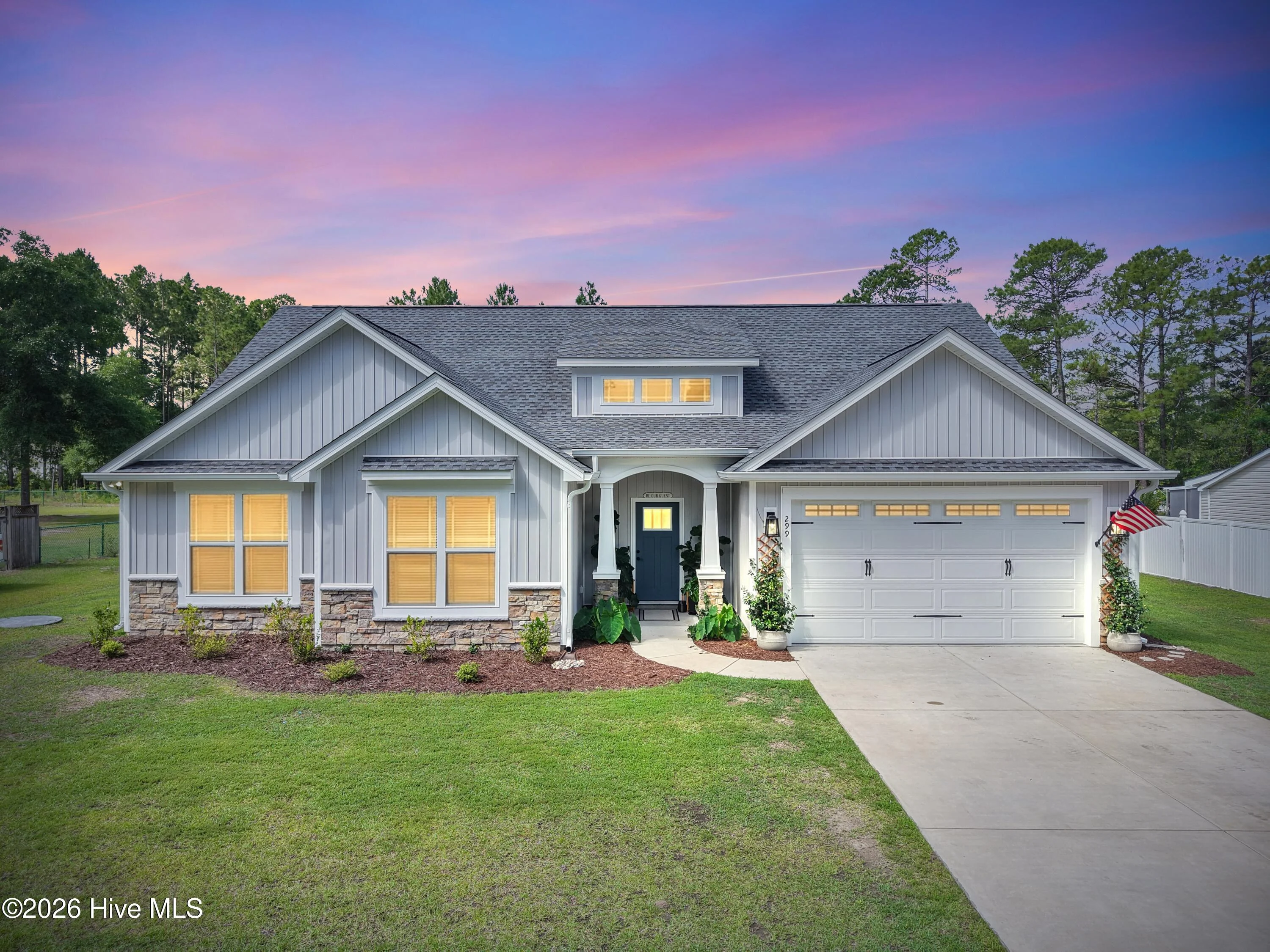 299 Boundaryline Drive NW