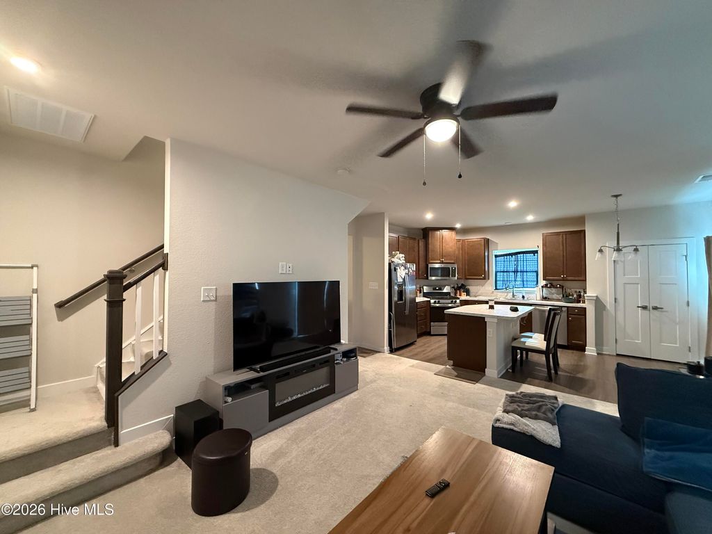 Photo of 110 Spoonbill Loop, Elizabeth City, NC 27909 (MLS # 100571174)