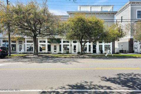 Condo For Sale - 701 N Howe Street #STE 7<br/> Southport, NC 28461
