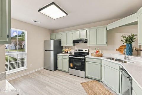 Tiny photo for 2704 Manor Court, Wilmington, NC 28405 (MLS # 100606027)