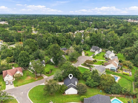 Tiny photo for 2704 Manor Court, Wilmington, NC 28405 (MLS # 100606027)